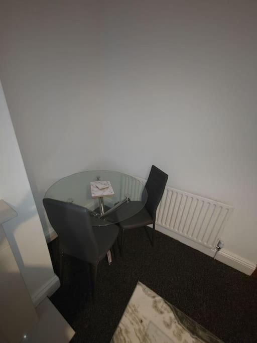 Church View House,2bed,brighouse Location Apartment