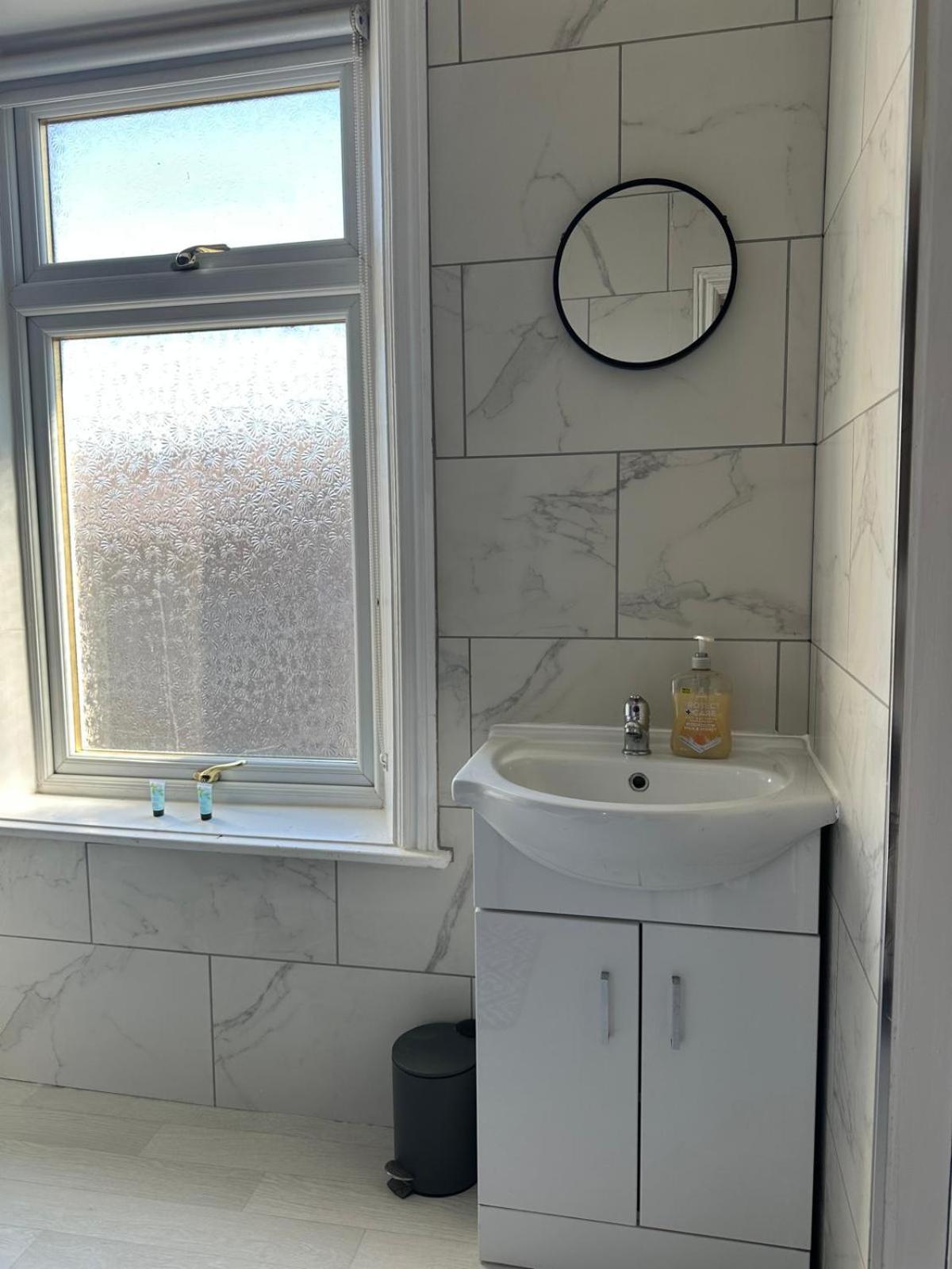 Church View House,2bed,brighouse Location * Brighouse